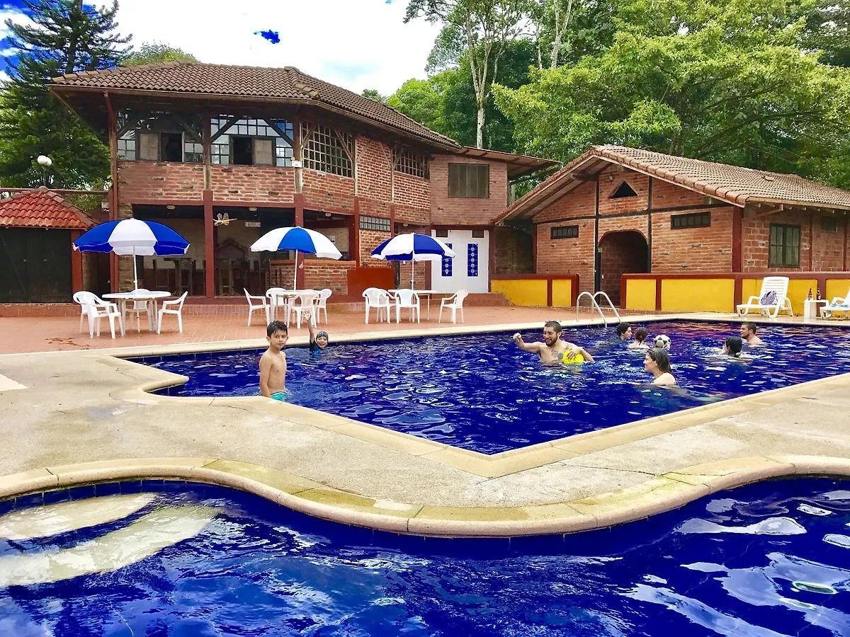 Hosteria Sapos Y Ranas Quito 0*,